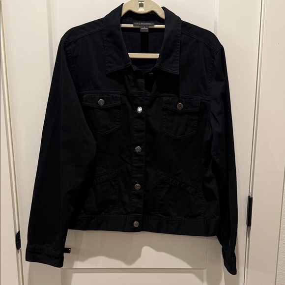 Harold's Jackets & Blazers - Harold’s Ladies Black Jacket.  XL.  Black.  Cotton. Button Front.
